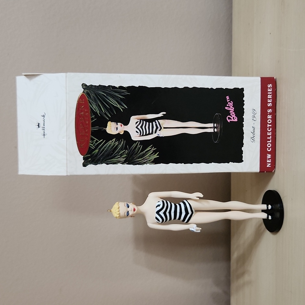 Hallmark Handcrafted Barbie Ornament Debut 1959